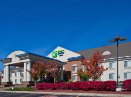 Holiday Inn Express Hotel & Suites Waterford, an IHG Hotel, hotell med pool i Waterford