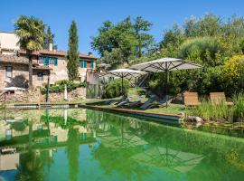 Il Paluffo, hotel amb piscina a Certaldo