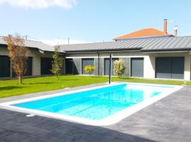 Carballos Altos-Apartamentos Turísticos, aparthotel em Arzúa