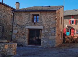 Grange de caractère en pierre al badiu: La Llagonne şehrinde bir kayak merkezi
