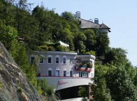 Appartementhaus Marina, hotel sa spa centrom u Matrei in Osttirolu