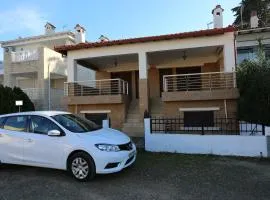 Orange_Blue_Aparment №1