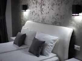 Central modern residence in Oradea