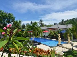 Dream Estate Resort, turistično naselje v mestu Senggigi 