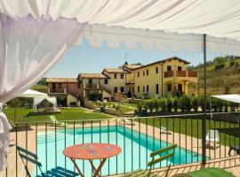 Borgo Le Capannelle, hotel v destinaci Castel Ritaldi