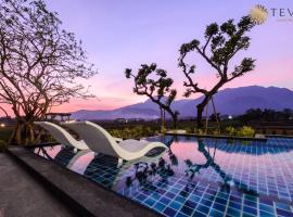 TEVA Valley Resort, hotel en Chiang Rai