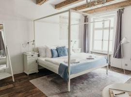 Miss Sophie's Olomouc - Boutique Hotel، فندق في أولوموك