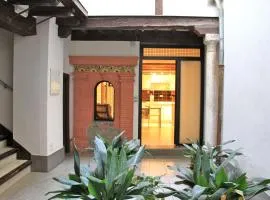 Apartamentos Inside Alhacaba