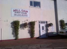 Mill Dam Guest House, guest house in South Shields
