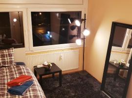 Privāta brīvdienu naktsmītne Private Bedroom Bertrange pilsētā Bertranža