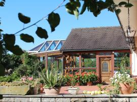 Landhaus Schmitt, hotelli kohteessa Sommerach