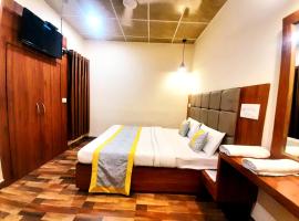 Luxmi Hotel, Hotel in Allahabad