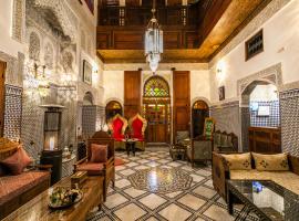 Dar Borj, hotel cerca de Bab Bou Jeloud Fes, Fez