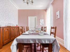 Le Clos des Pervenches, B&B/chambre d'hôtes à Jassans-Riottier