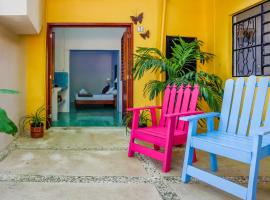 Casa del Solar Centro Cozumel - Wifi gratuito Fibra Óptica 200 Mbps, beach hotel in Cozumel