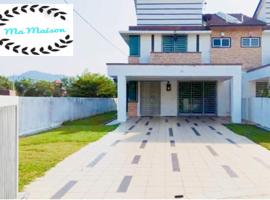 Sri Manjung Ma Maison Homestay, hotel v destinaci Lumut