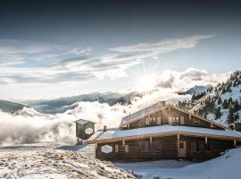 Berggasthaus & Lodge Resterh&ouml;he, v&auml;rdshus i Mittersill