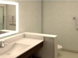 Holiday Inn Express & Suites Tulsa Midtown by IHG