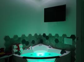 Il Mare Di Roma Luxury, hotel s jacuzzi v destinaci Lido di Ostia