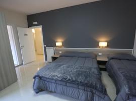 COSTA APARTMENT NAPLES、ナポリのホテル