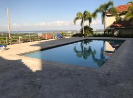 2 bedrooms Panoramic Seaview Condo Villa with Pool, hotel with parking in Montego Bay