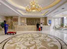 Vienna Hotel (Nanchang county ChengbiLakes Station)