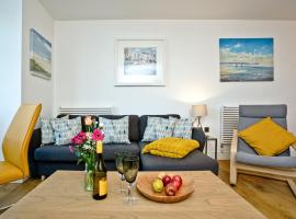 5 At The Beach, hotel with parking in Beesands