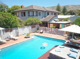 6 Stemmet Lodge, bed & breakfast σε Hermanus