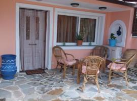 Marmari vacation flat, villa in Marmarion