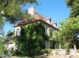 Le Mas d'en Haut, glamping em Lussat