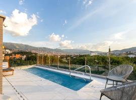 Factory Lofts Hotel, hotel di Medellin