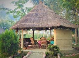 Royal Tiger Cottage, hotel in Bhurkīā