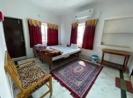 Rahul Guest House