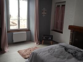 Joli appartement à Murat proche du Lioran Cantal, hotel v destinaci Murat