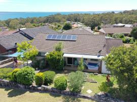 Marazul BEST DEAL - Stone Bathtub, WIFI, Functional - Mandarins and lemons when available，位于文森提亚的别墅