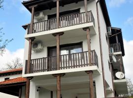 Family Hotel and Restaurant Plamena, maison d'hôtes à Oreshak