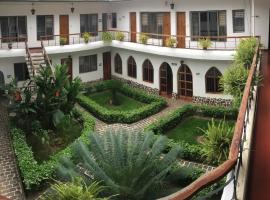 HOSTAL DON CARLOS, hotel di Quillabamba
