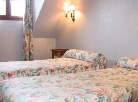 Logis Hôtel Auberge Des Potiers, hotel v destinaci Jouy-le-Potier