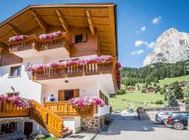 Garni Edera, B&B in Corvara in Badia