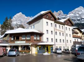 Albergo Antelao, three-star hotel in San Vito di Cadore