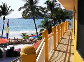 Pie de Playa la Ropa, hotel poblíž Mezinárodní letiště Ixtapa-Zihuatanejo - ZIH, Zihuatanejo