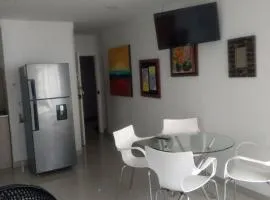 1C5 APARTAMENTO EN CARTAGENA CON BALCON Y VISTA AL MAR, AIRE ACONDICIONADO Y WIFi