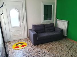 HAPPY HOUSE MORSANO, hotel cu parcare din Morsano al Tagliamento