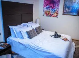 ORNAVA Boutique Apartments