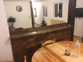 Le gite 1 - Le Château du Fleckenstein, hotel in Sélestat