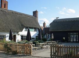 The Red Cow, family hotel in Heydon