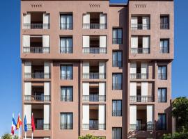 Hôtel Ibn Batouta, hotel em Marrakech