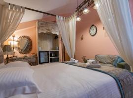 MARIA'S BOUTIQUE Rooms, habitación en casa particular en Kórinthos