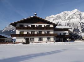 Pension Tilly, allotjament d'esquí a Niederöblarn