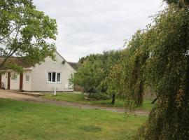 The Stables B&B @ Pear Tree Cottage, location de vacances à Winslow